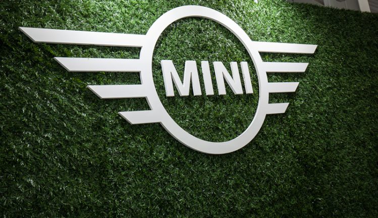 Driving brand engagement with an immersive experience for Mini.